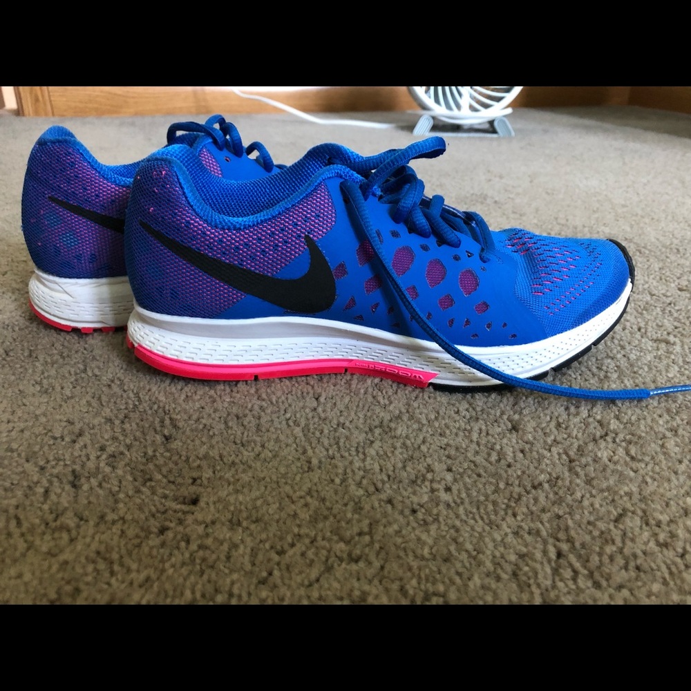 *Lowest* NIKE Running Shoes